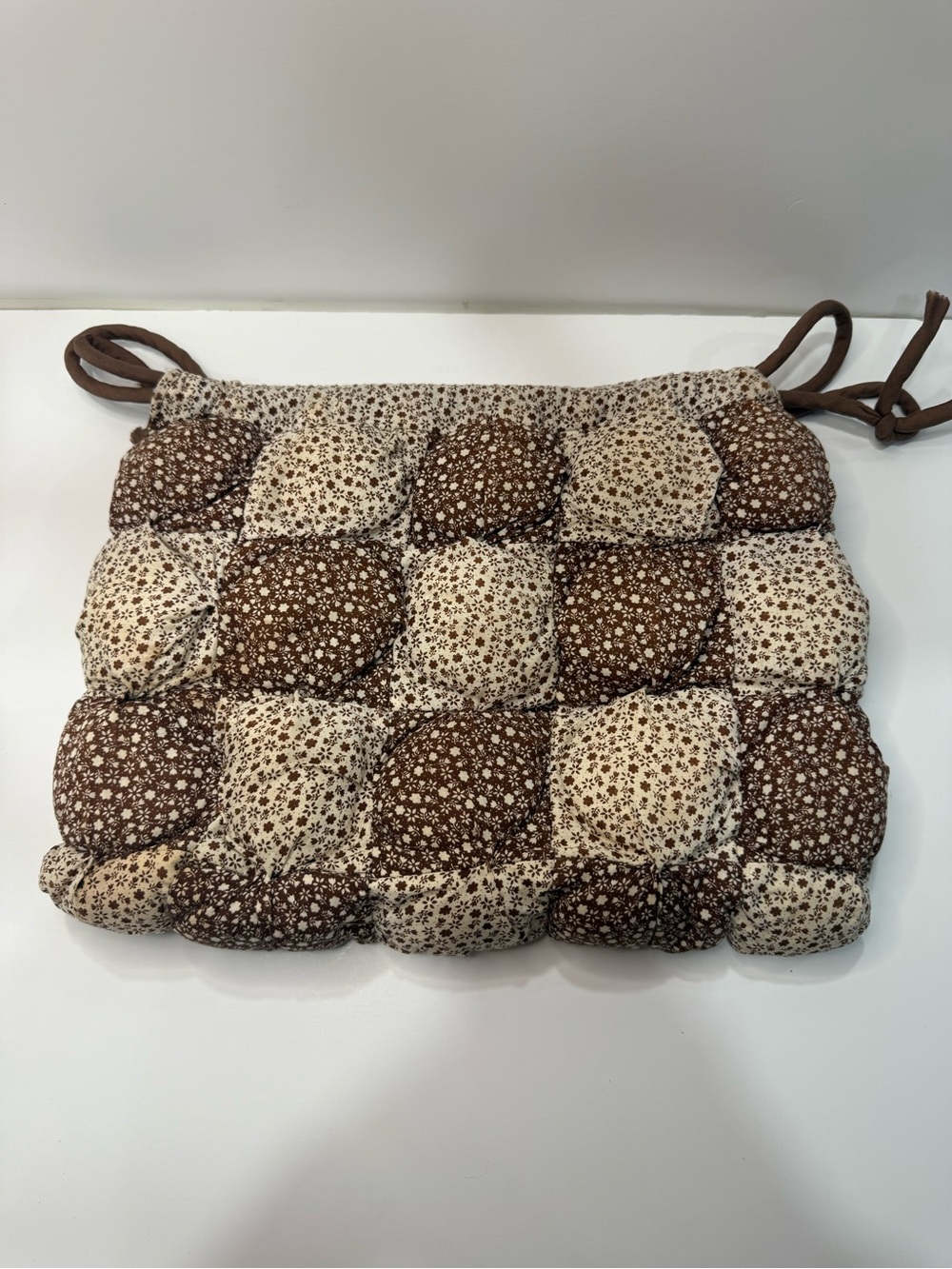 Vintage Country Lady Biscuit Bubble Puff Quilted Patchwork Brown Floral Bag